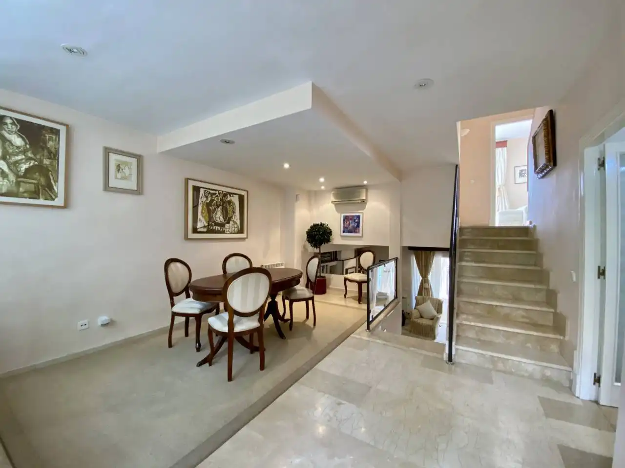 Comedor de Casa adosada de alquiler en Calvià con Aire acondicionado, Calefacción y Terraza