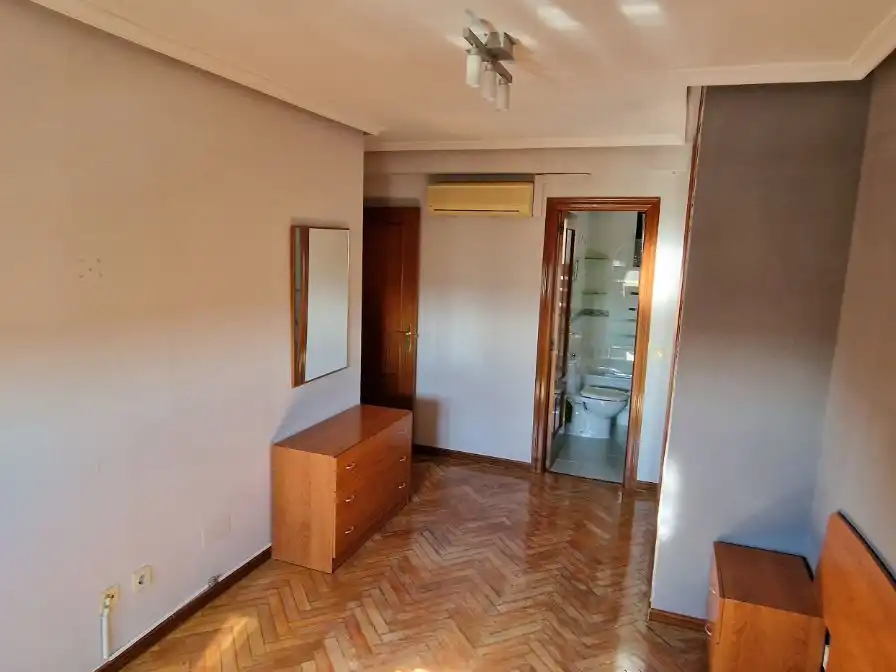 Piso de alquiler en Calle Río Odiel, 5, Suroeste - Zona Hospital