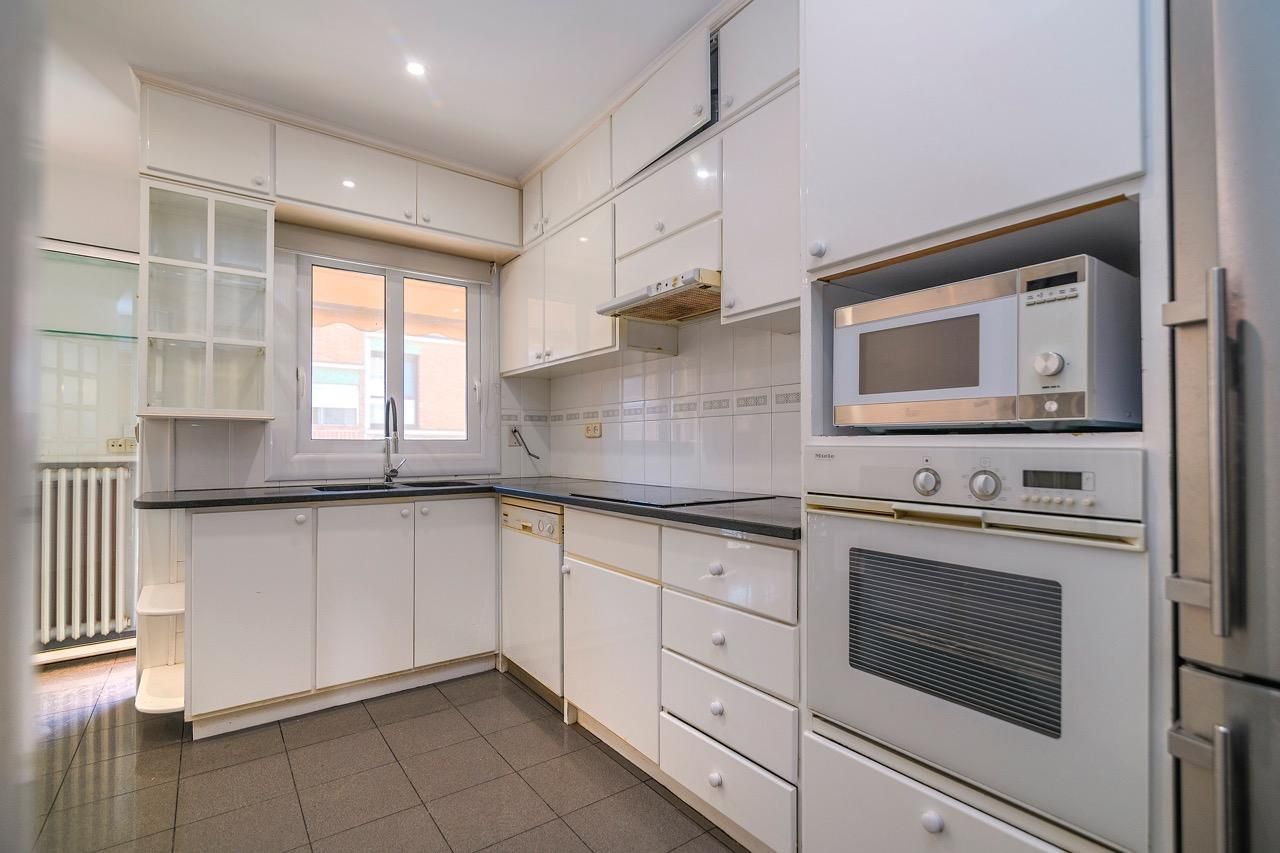 Cocina de Casa adosada en venta en Sant Joan de Vilatorrada con Terraza, Trastero y Alarma