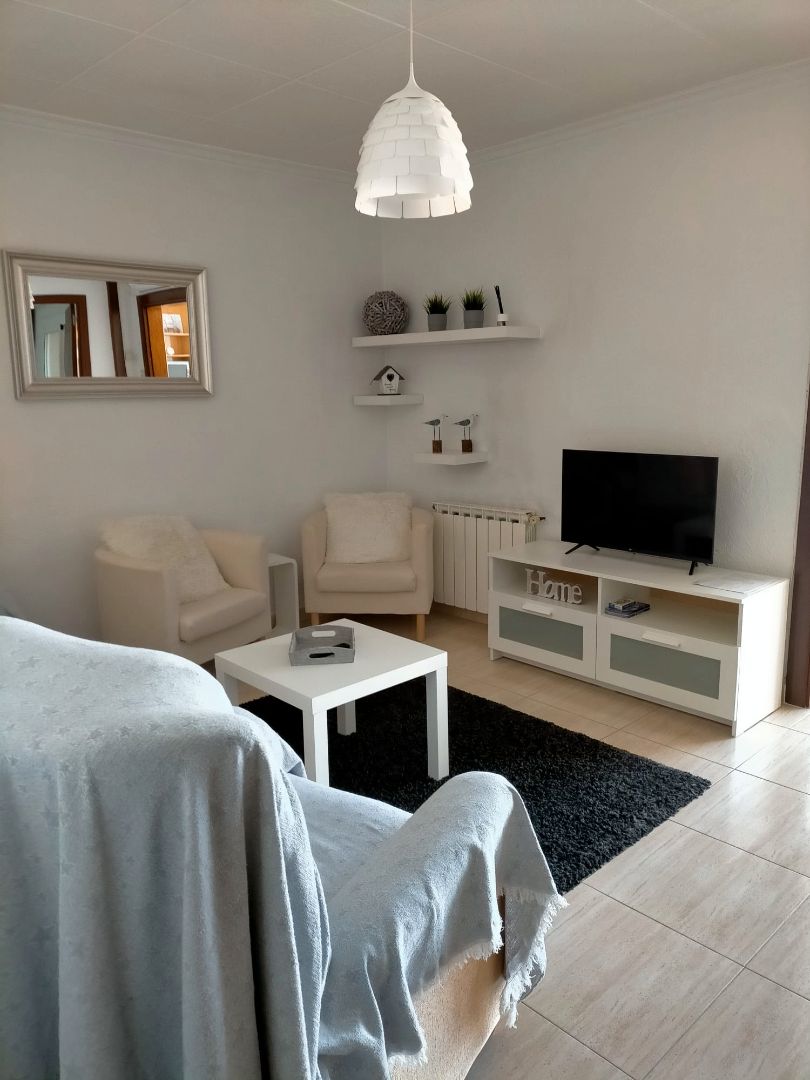 Living room of Planta baja to rent in Sant Feliu de Guíxols  with Heating, Furnished and Oven