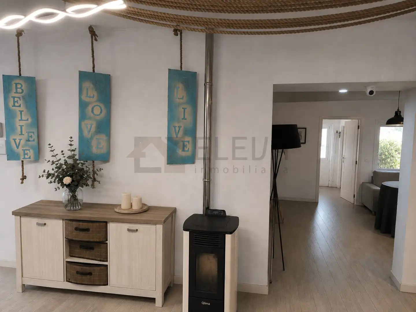 Sala de estar de Finca rústica en venta en La Roda con Jardín privado