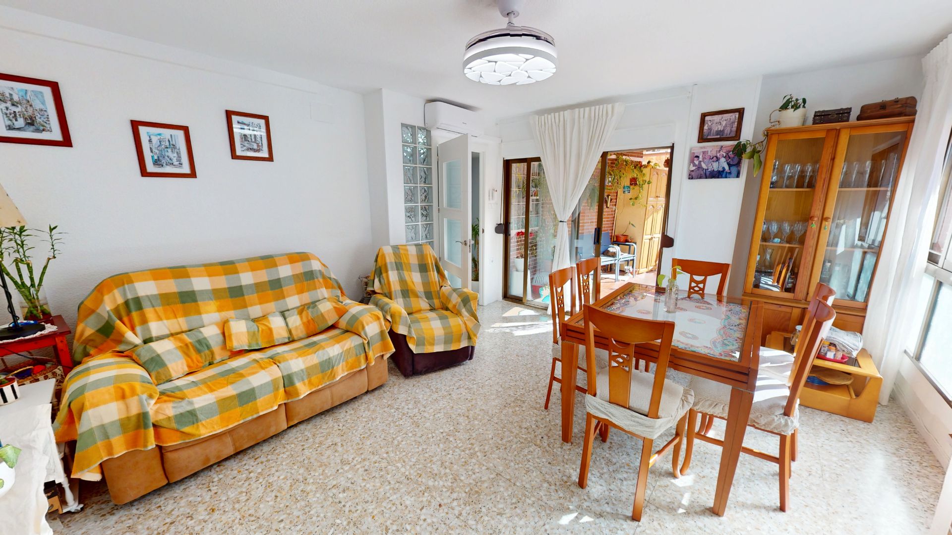 Habitación de Piso en venta en El Campello con Aire acondicionado, Calefacción y Terraza