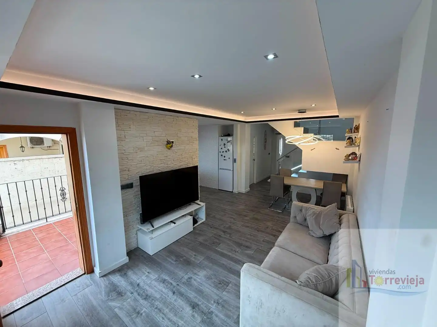 Sala de estar de Casa o chalet en venta en Torrevieja con Aire acondicionado, Terraza y Trastero