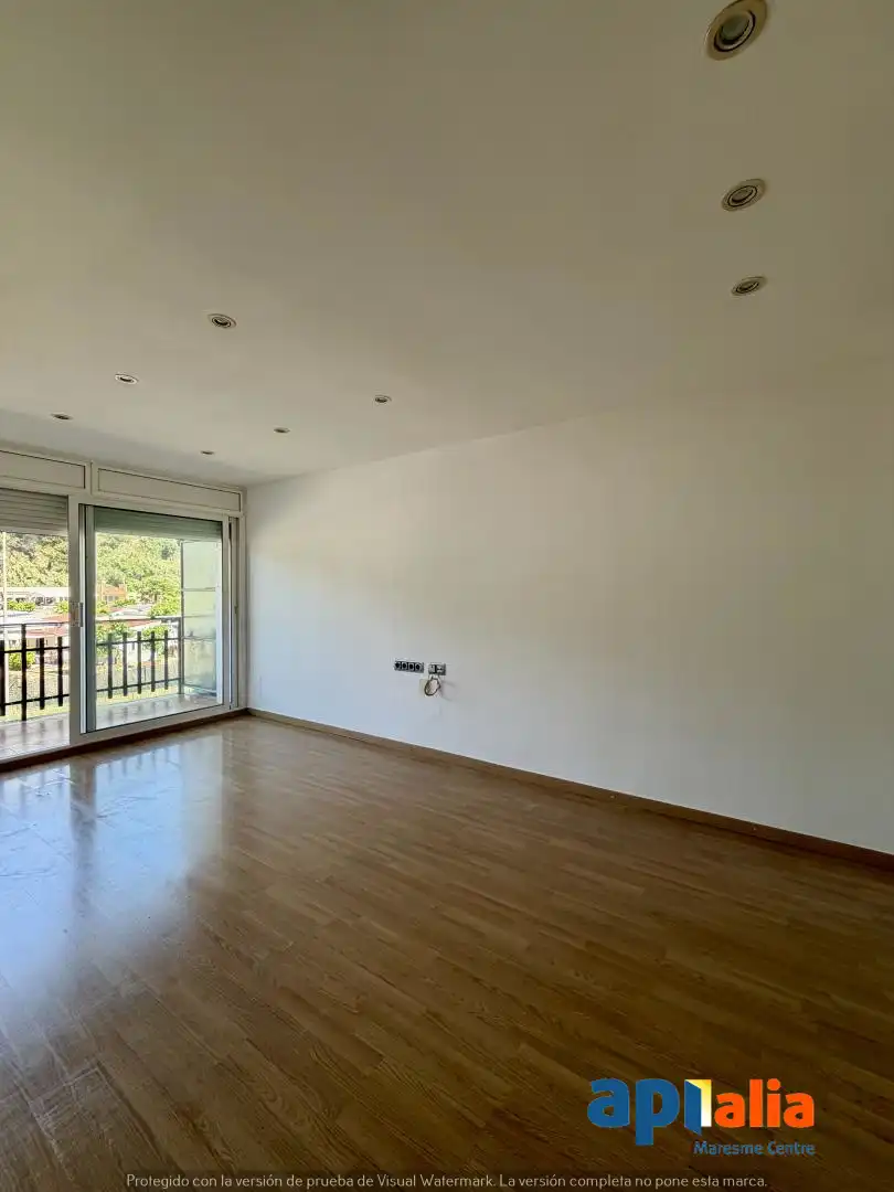 Piso con terraza en venta en Canet de Mar