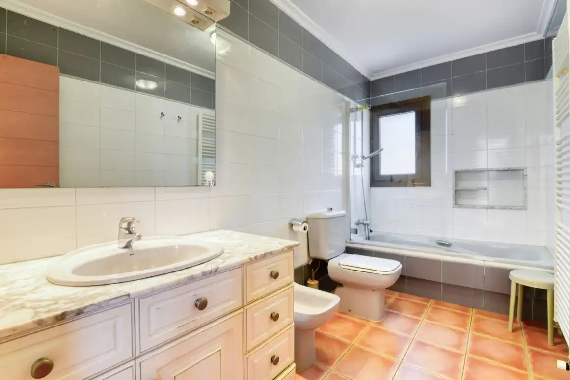Bathroom of Houses for sale in Dénia  with Air Conditioner, Heating and Private garden