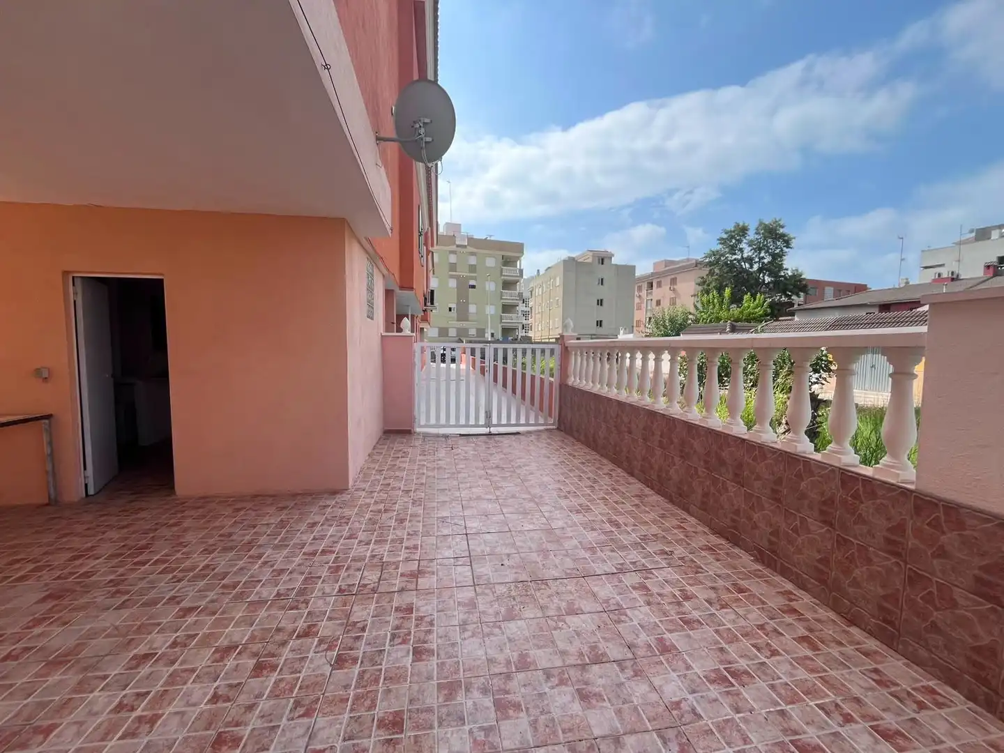 Maison mitoyenne avec terrasse à vendre à Moncófar Playa, imagen 2