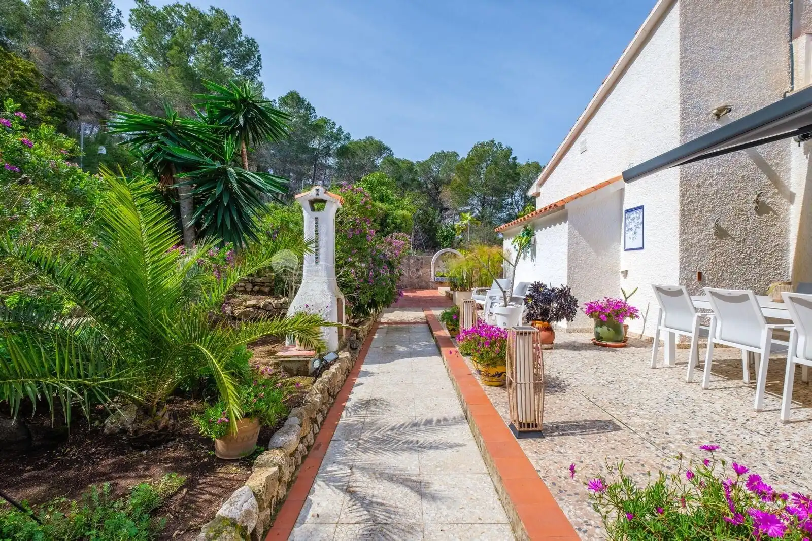 Jardí de Casa o xalet en venda en L'Alfàs del Pi amb Terrassa, Traster i Piscina