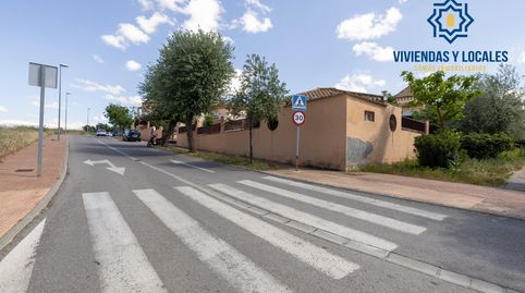 Foto 2 de Casa adosada en venta en Paseo Pedro Verde, 2, San Francisco - Chorillo, Las Gabias
