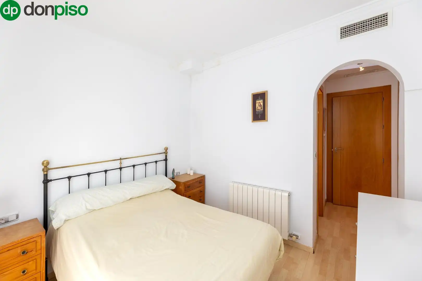 Einfamilien-Reihenhaus zum Verkauf in Calle SALA DOS HERMANAS, Crta. De la Sierra