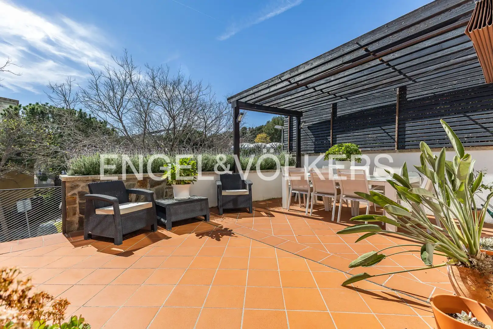 Terraza de Casa o chalet en venta en Barcelona con Aire acondicionado, Calefacción y Jardín privado