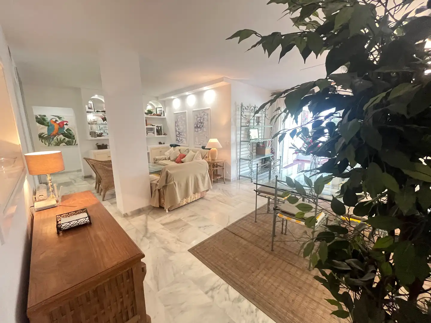 Living room of Flat for rent in Marbella  with Air Conditioner, Heating and Furnished