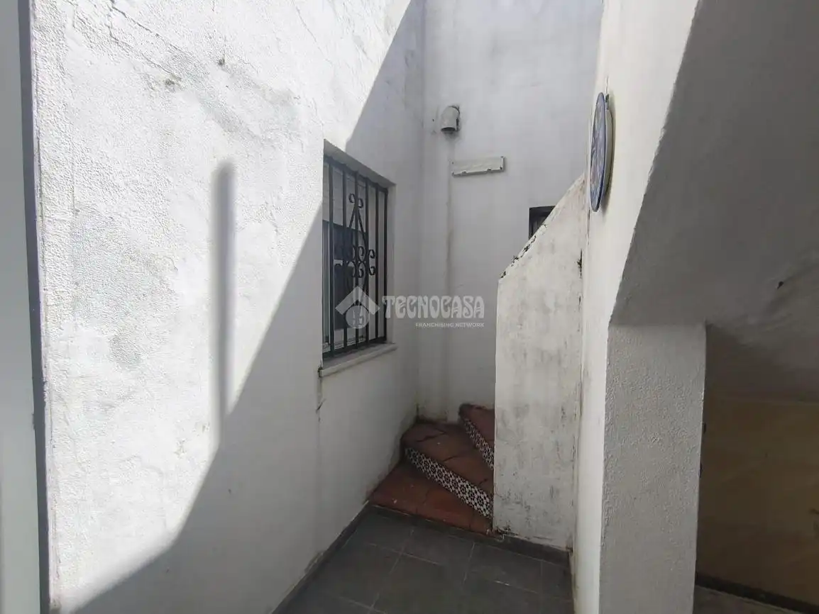 Vista exterior de Casa o xalet en venda en Barbate amb Terrassa