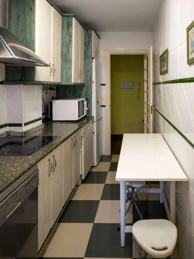 Küche von Wohnung zur Miete in Roquetas de Mar mit Klimaanlage, Terrasse und Möbliert