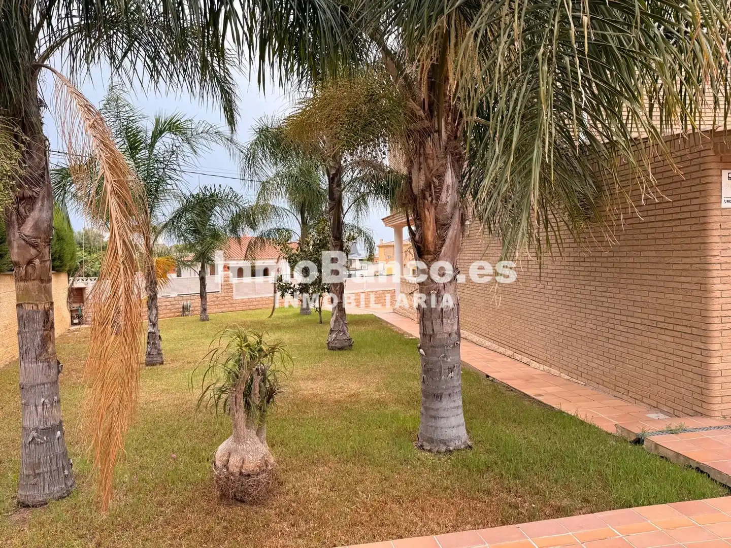 Villa mit Pool zum Verkauf in Avenida del Rio Turia 587, imagen 42