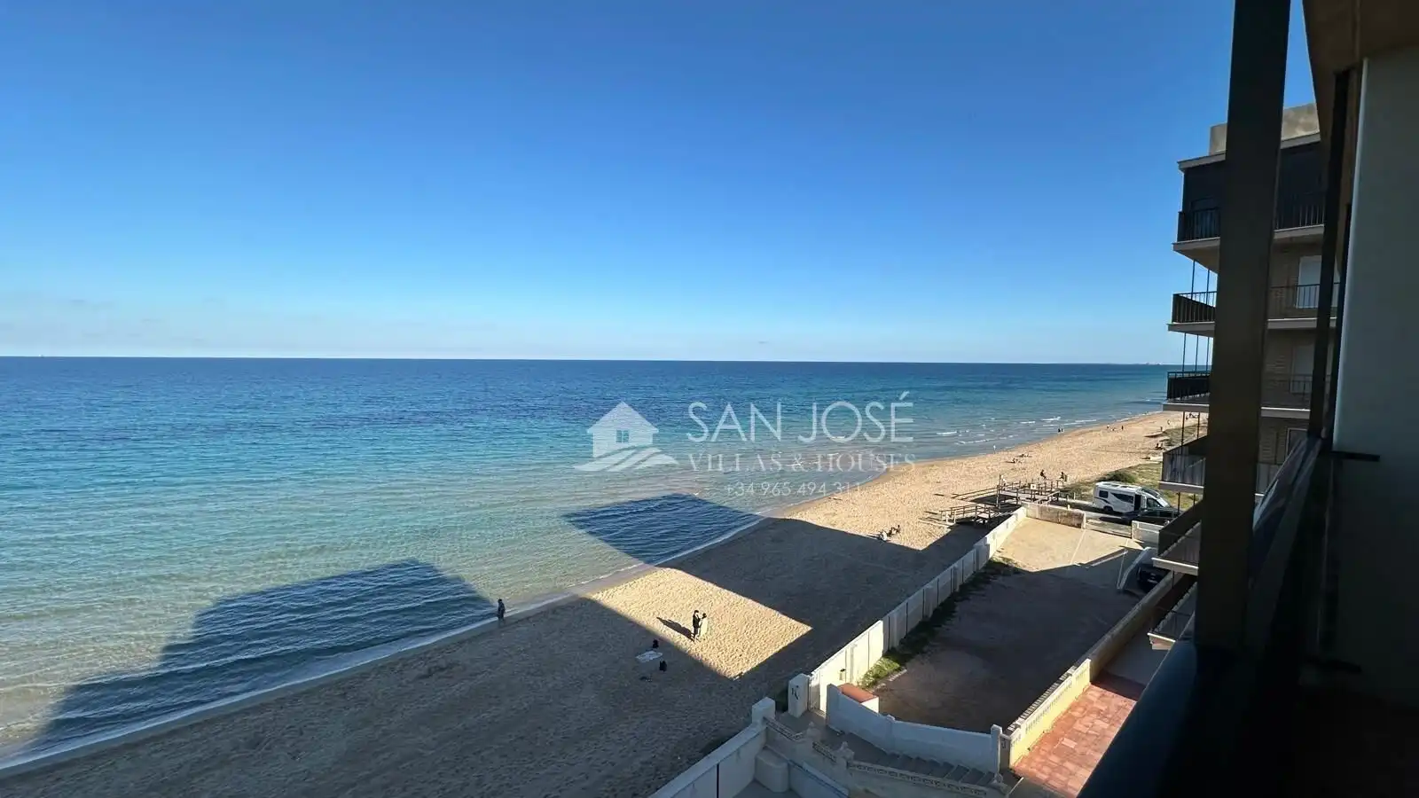 Vista exterior de Piso en venta en Elche / Elx con Calefacción, Terraza y Balcón