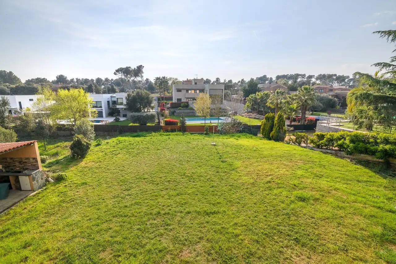 Houses for sale in Sabadell  with Air Conditioner, Heating and Terrace