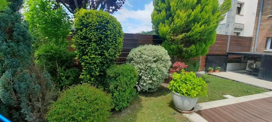 Jardí de Casa o xalet en venda en Laudio / Llodio amb Calefacció, Jardí privat i Terrassa