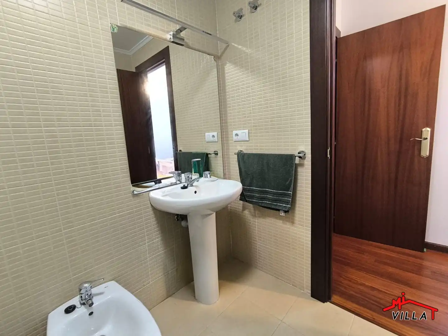 Bathroom of Ground floor for sale in Bárcena de Cicero  with Heating, Storage room and Furnished
