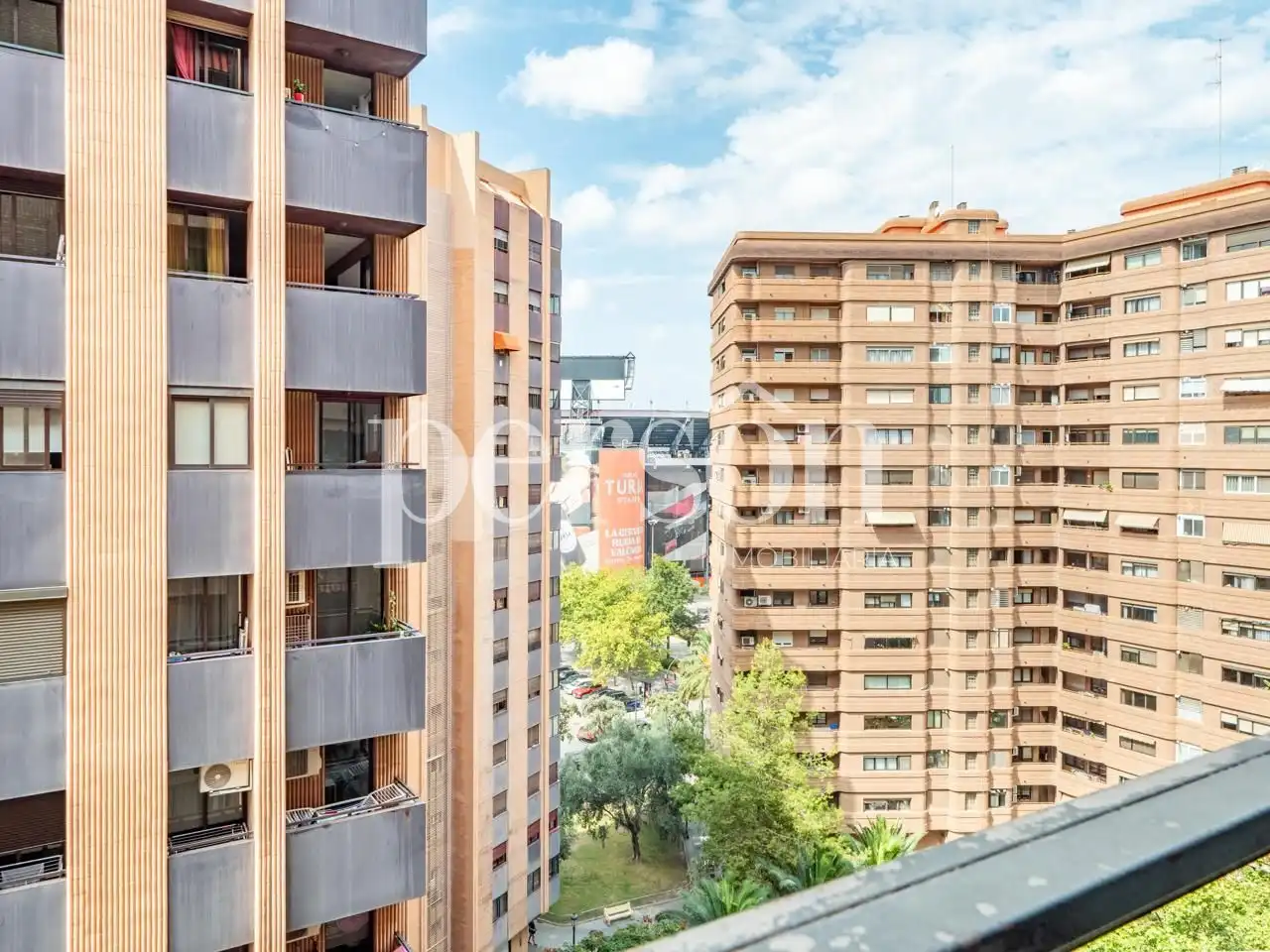 Appartamento con terrazza in vendita a El Pla del Real, imagen 6