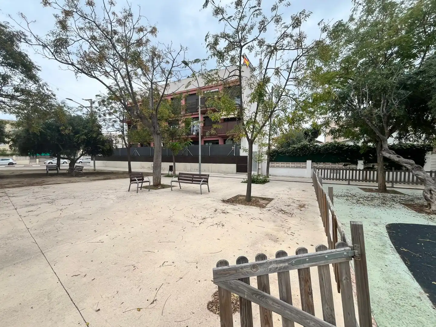 Exterior view of Flat for sale in Cubelles  with Air Conditioner, Parquet flooring and Terrace