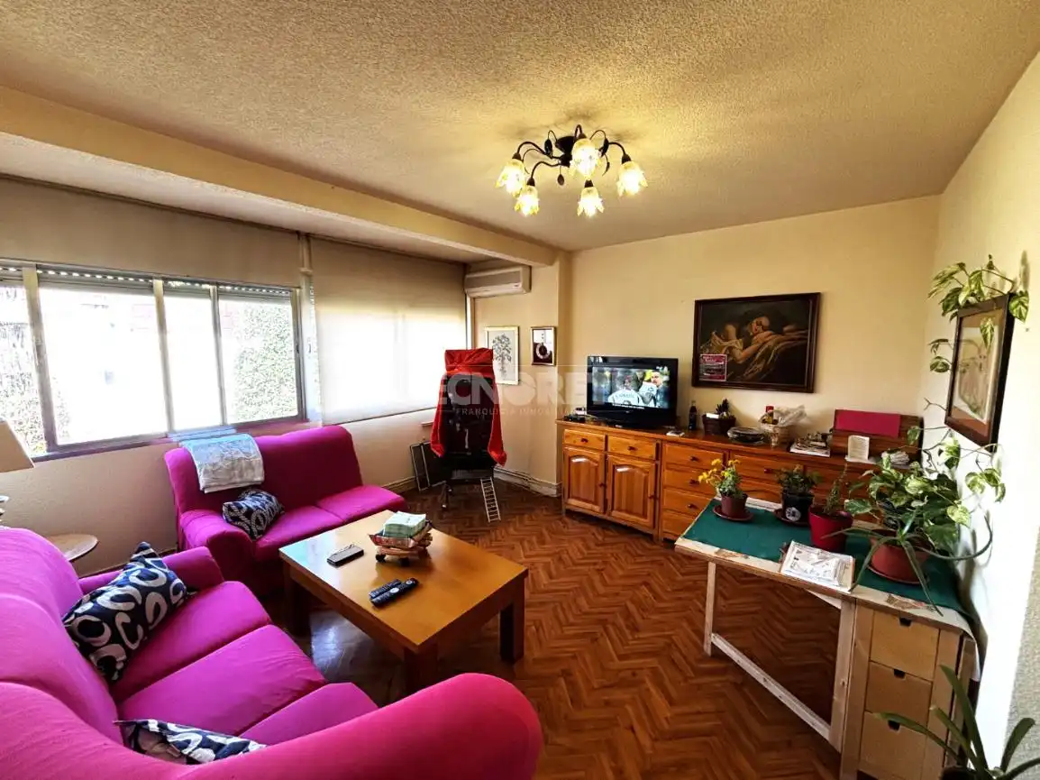 Sala de estar de Piso en venta en Móstoles con Calefacción, Terraza y Amueblado