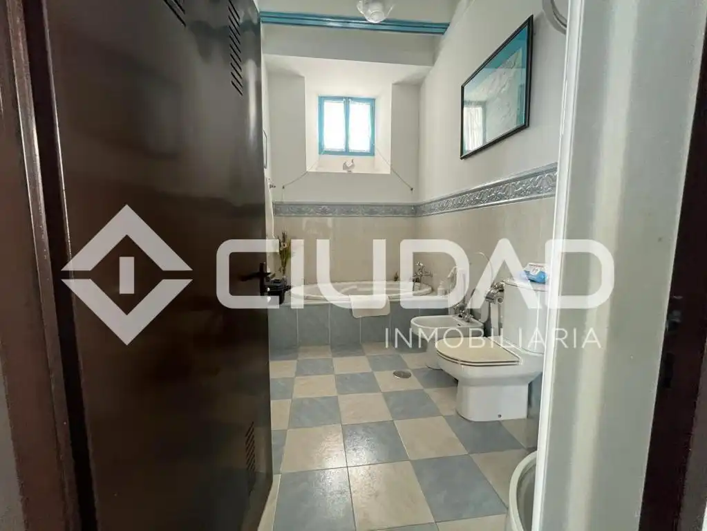 Bathroom of Houses for sale in Sanlúcar de Barrameda  with Terrace, Storage room and Balcony