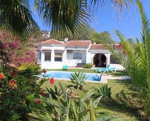 Exterior view of Country house for sale in Estepona  with Air Conditioner, Terrace and Swimming Pool