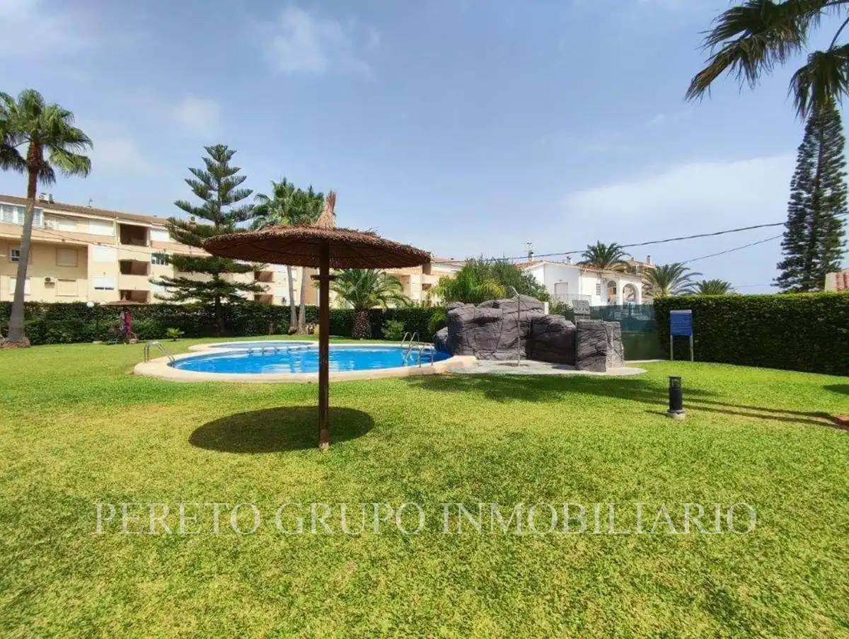 Appartement compact avec terrasse à vendre à Las Marinas / Les Marines, imagen 2