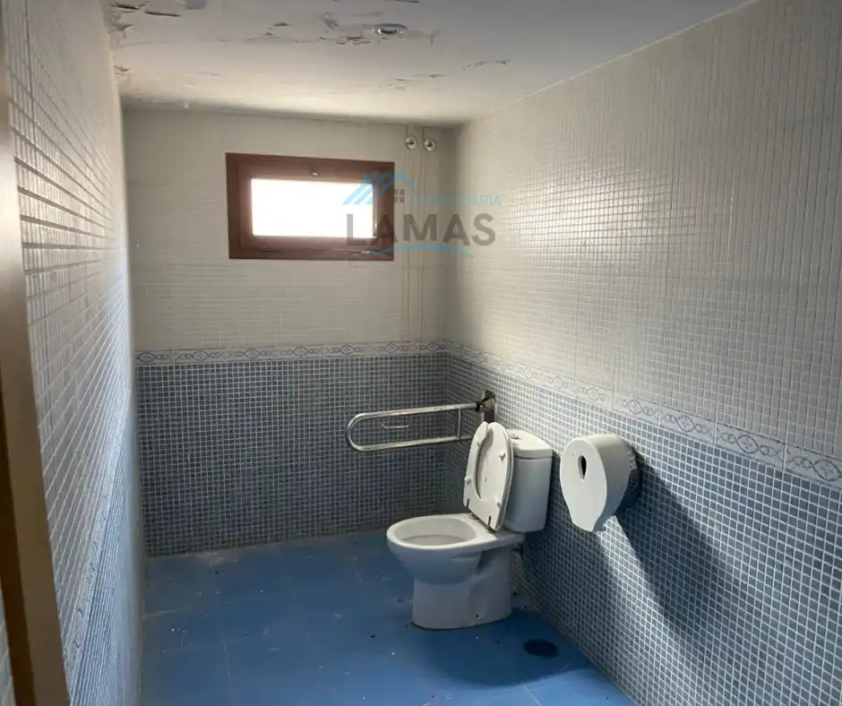 Baño de Edificio en venta en Jaraicejo