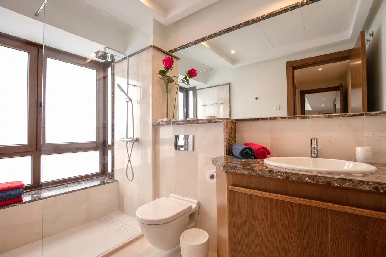 Casa con terraza en venta en Benahavís pueblo, imagen 16