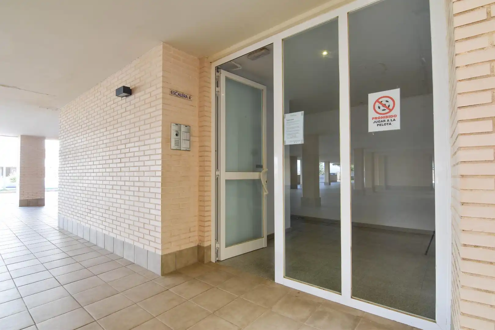 Apartment with pool to rent in Playa del Puig, imagen 3