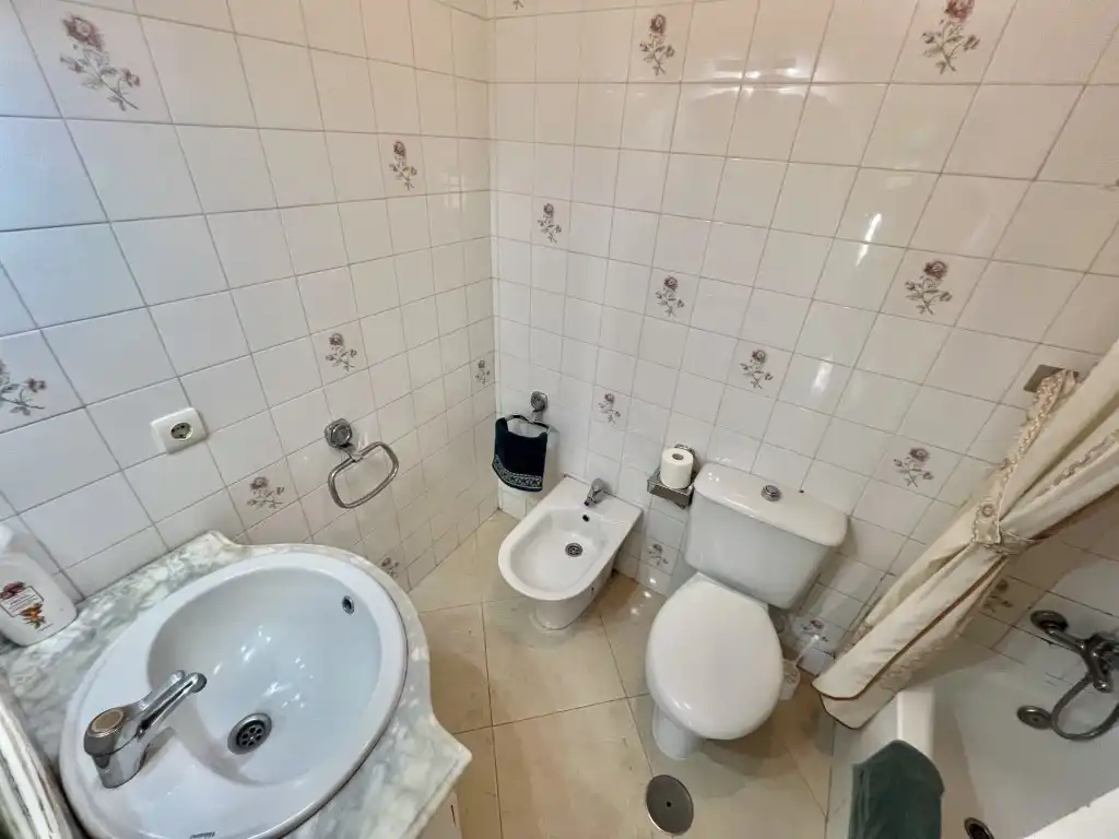 Baño de Piso en venta en Dos Hermanas