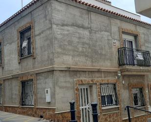 Vista exterior de Casa o xalet en venda en Garrucha amb Terrassa