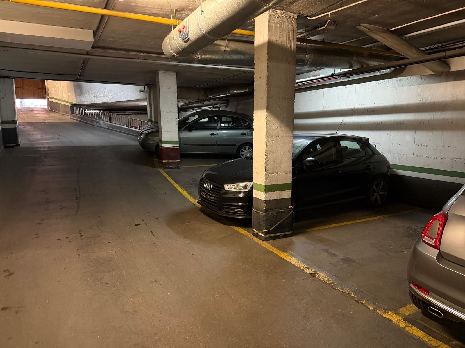 Parking of Garage for sale in  Madrid Capital