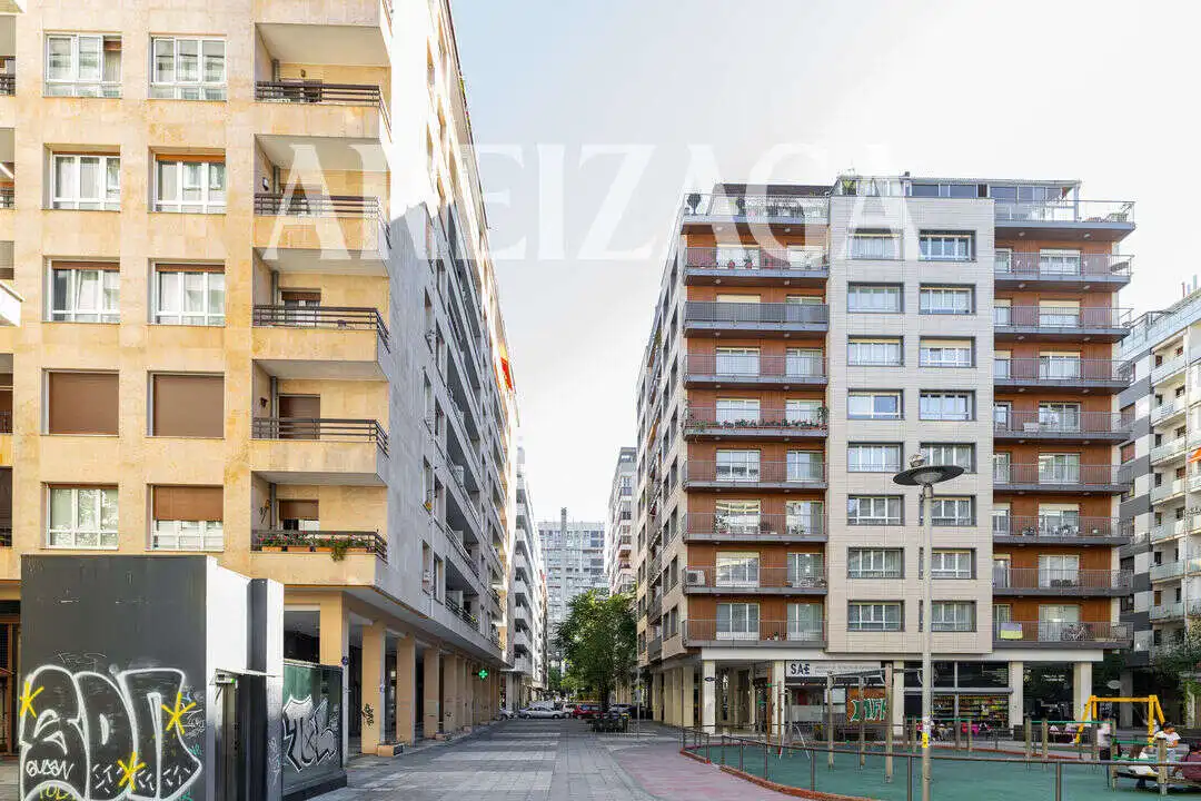 Exterior view of Flat for sale in Amara - Berri