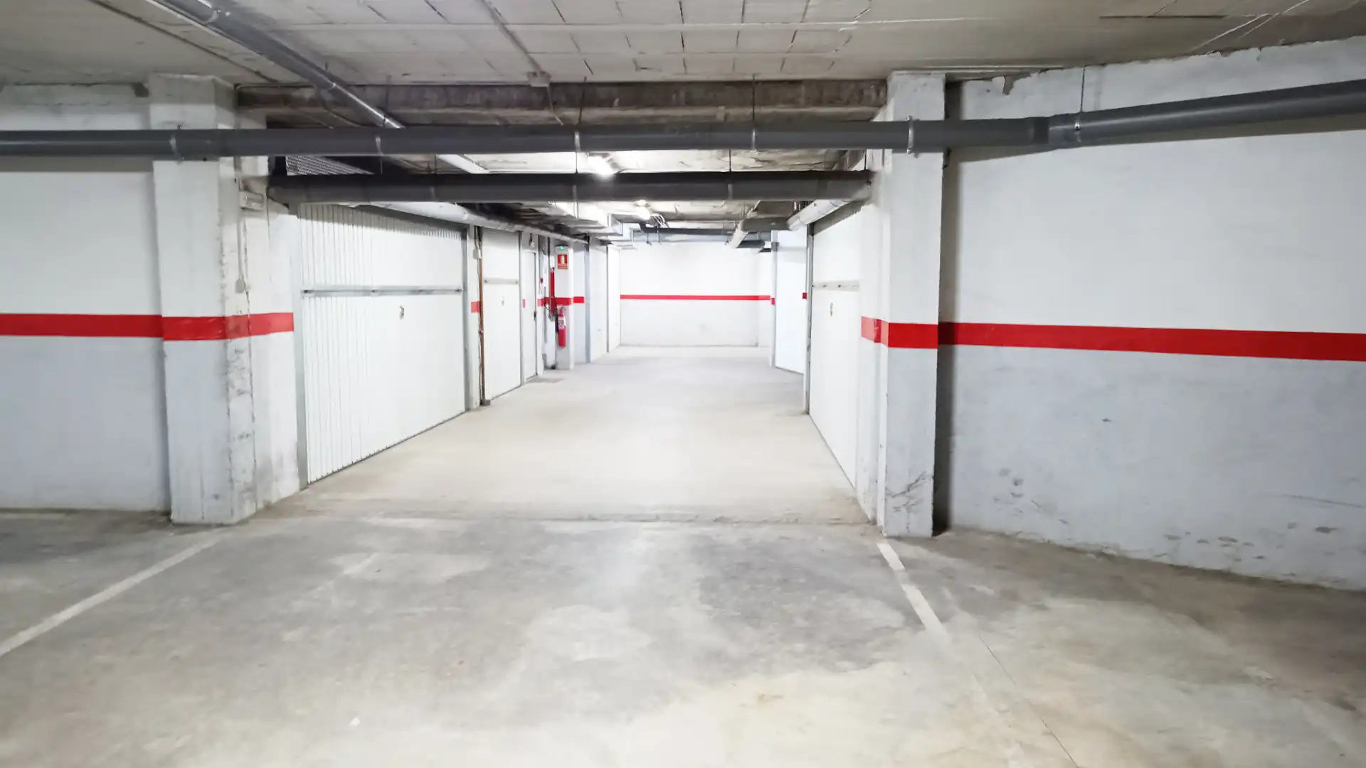 Parking of Garage for sale in Sort