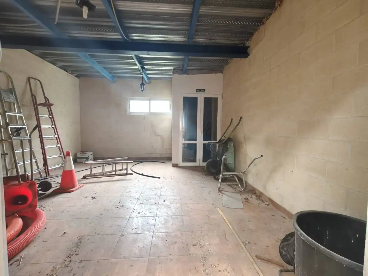 Nave industrial en venta en Artziniega