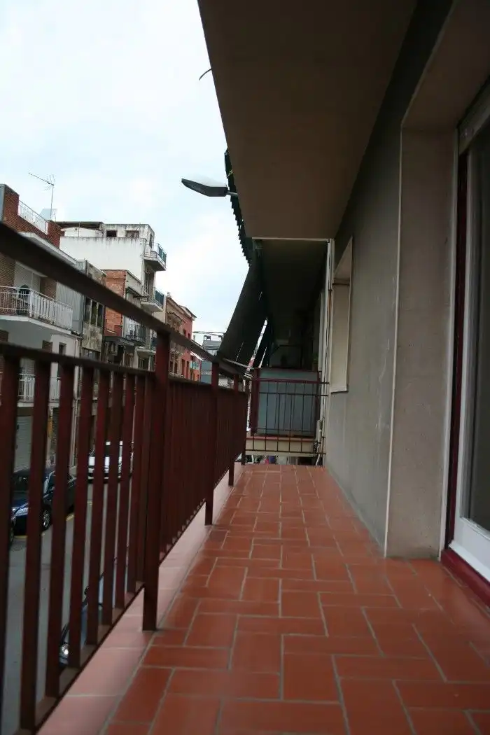 Pis amb ascensor en venda a Carrer Sant Josep de Calassanç