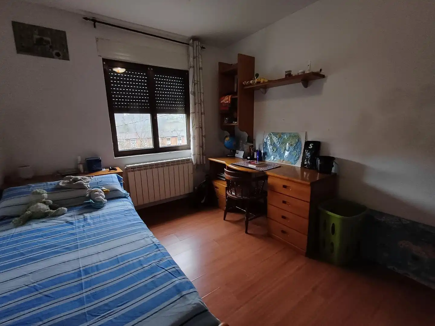 Dormitori de Casa o xalet en venda en Siero amb Calefacció, Traster i Piscina