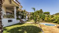 Jardí de Casa o xalet en venda en Mijas amb Aire condicionat, Terrassa i Piscina