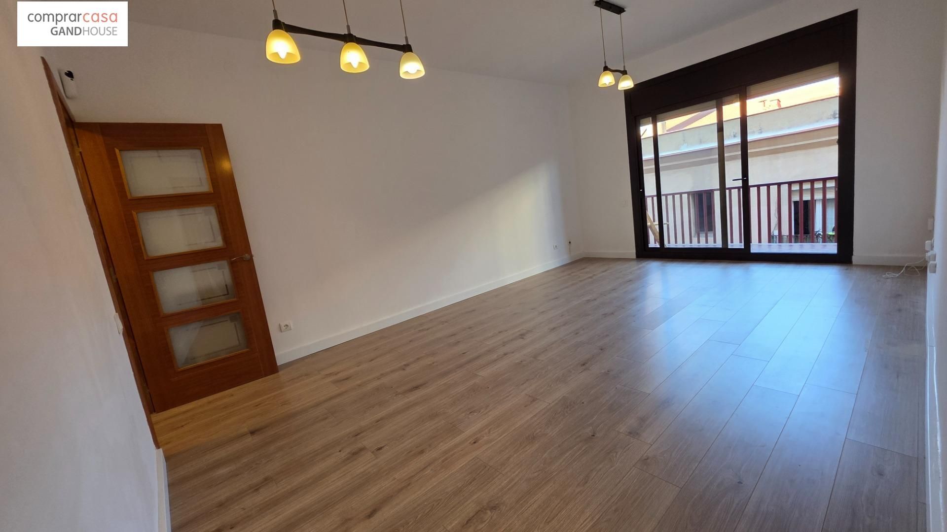 Piso en venta en Calle de Marià Aguiló, El Poblenou, Sant Martí