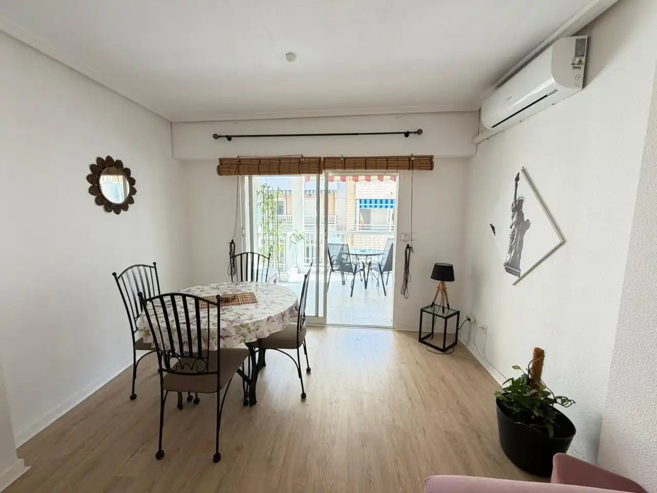 Terrassa de Casa o xalet en venda en Torrevieja