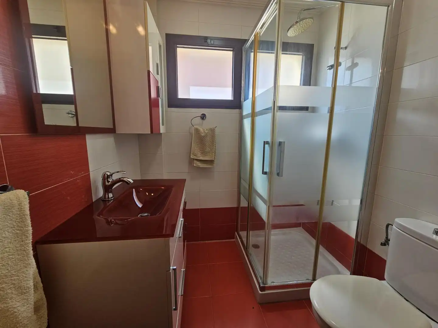 Bathroom of Houses for sale in Campo de Mirra / El Camp de Mirra  with Private garden, Terrace and Swimming Pool