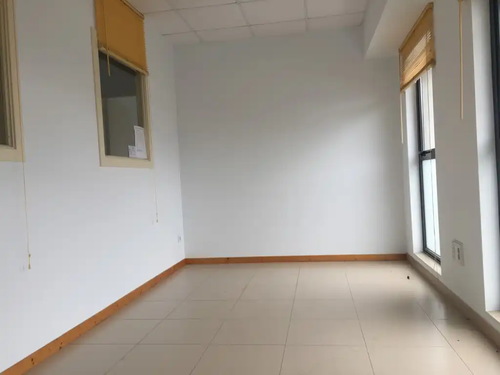 Industriegebäude zur Miete in Rúa Xesta, imagen 11