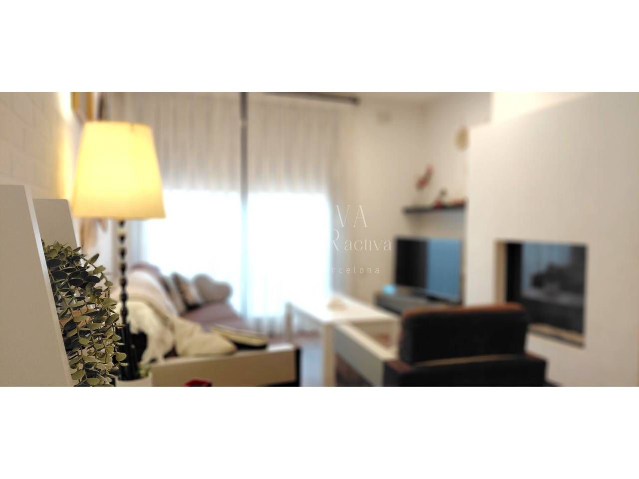 Sala d'estar de Dúplex en venda en Centelles amb Calefacció