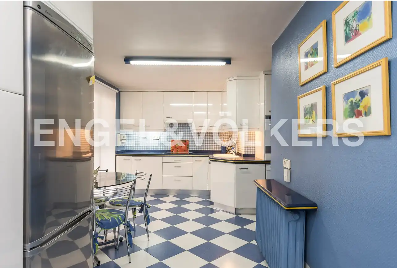 Kitchen of Flat for sale in Madrid  with Air Conditioner, Heating and Balcony