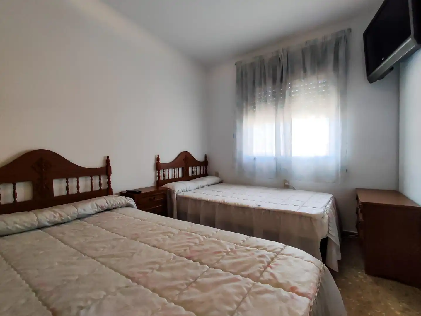 Bedroom of Flat for sale in Argamasilla de Calatrava  with Air Conditioner, Heating and Storage room