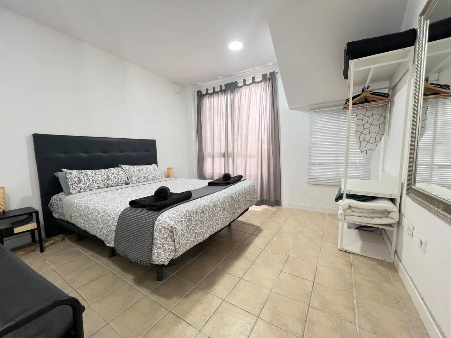Habitación de Edificio en venta en Málaga