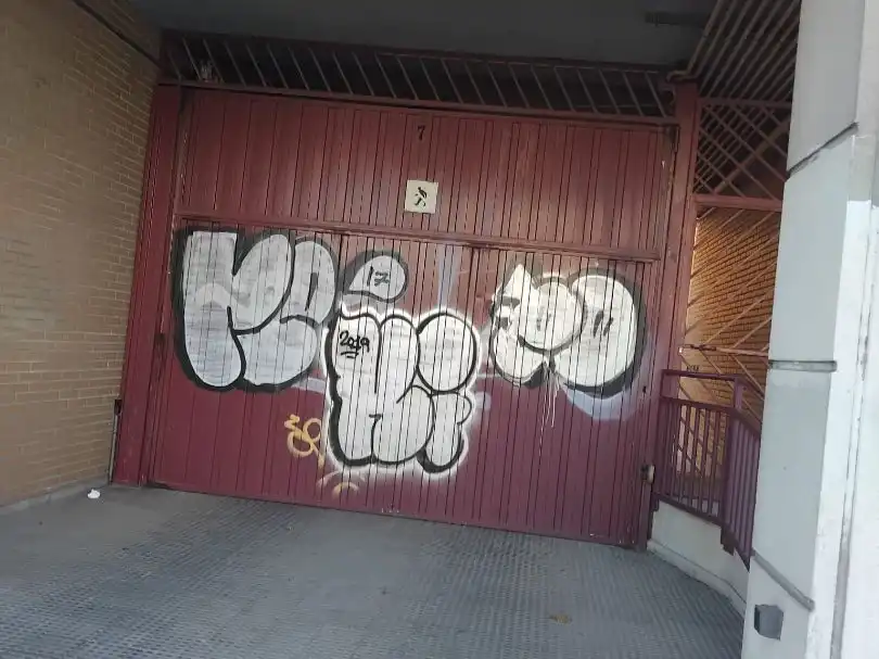Exterior view of Garage for rent in Madrid