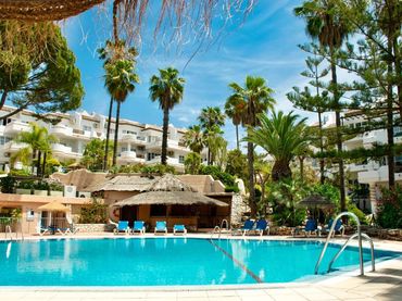 Apartament amb piscina en venda a Avenida Suiza 17